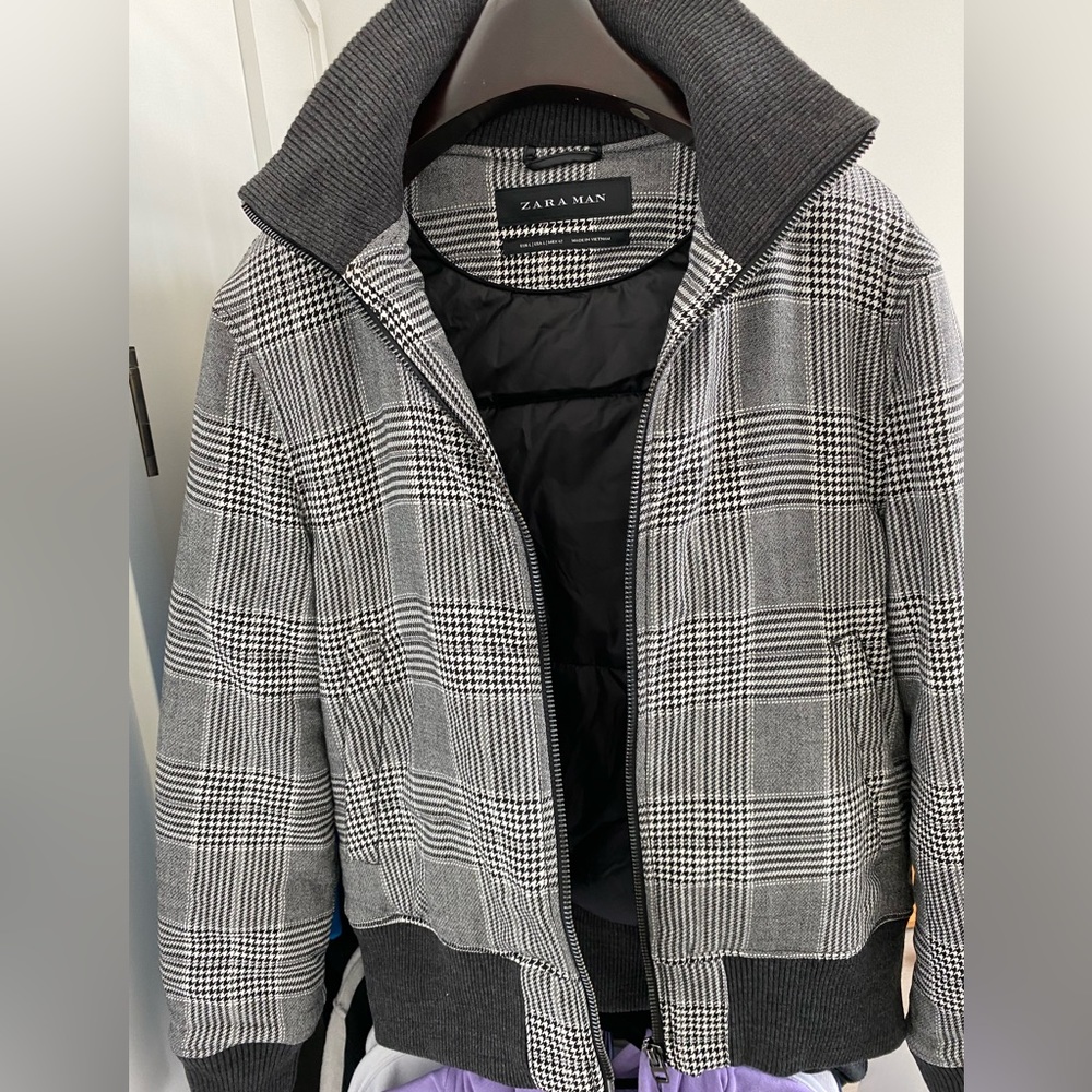 Men’s plaid bomber